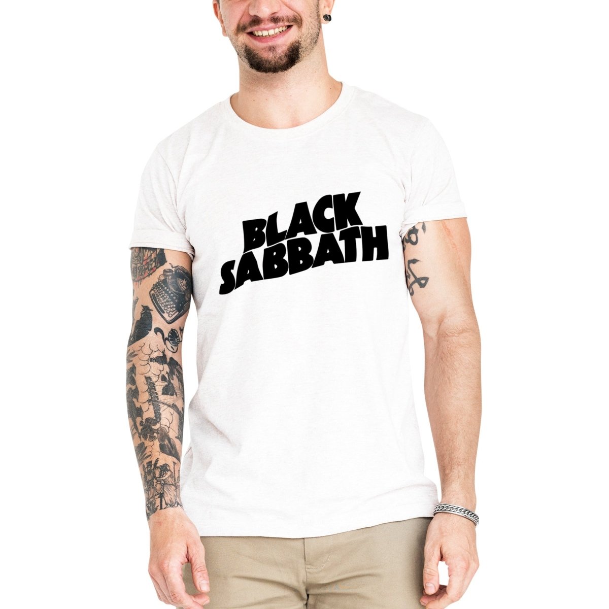 Camiseta Masculina Black Sabbath - Clube Rock - P-MASC-011-BC - P - Branca -